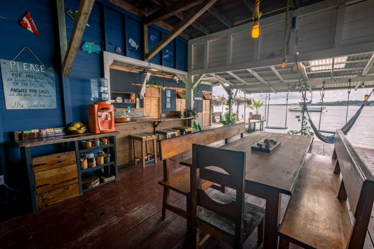 Barrbra Bnb Over The Sea Bocas Town Exterior foto