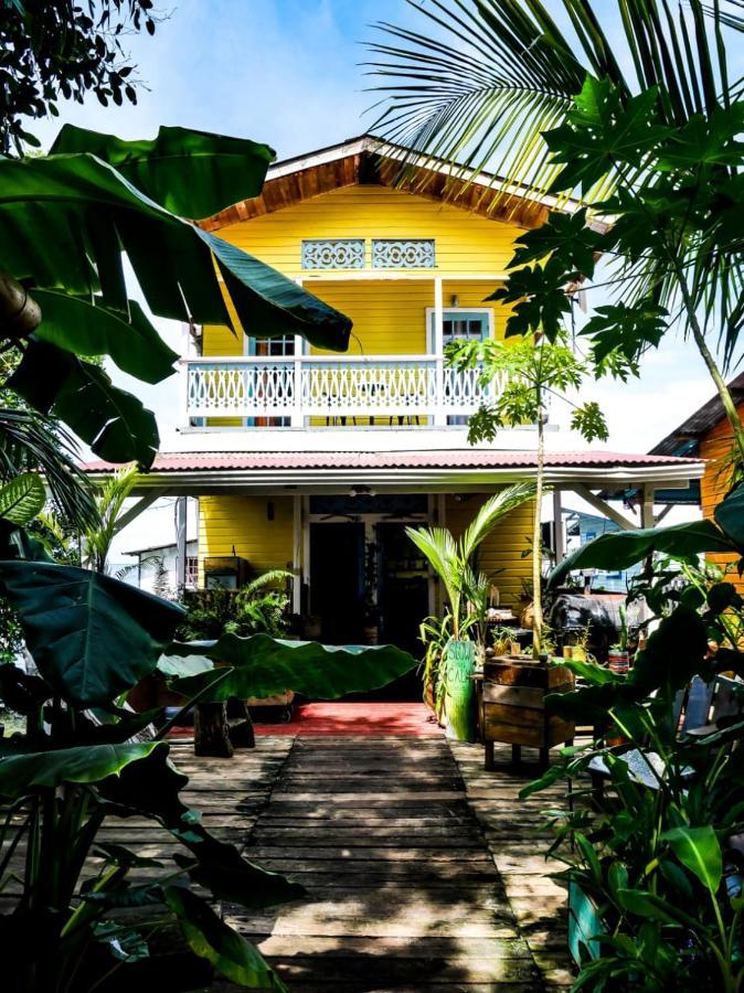 Barrbra Bnb Over The Sea Bocas Town Exterior foto