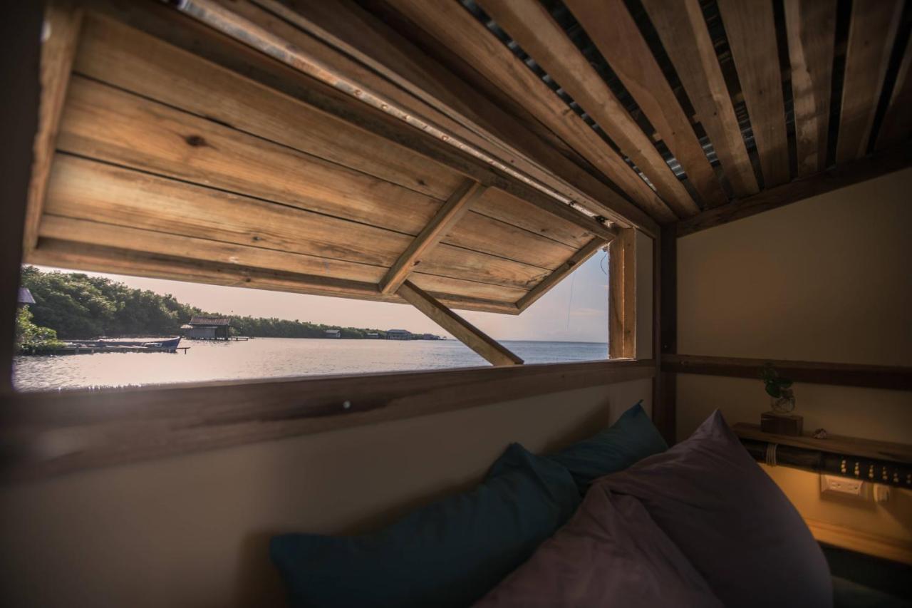 Barrbra Bnb Over The Sea Bocas Town Exterior foto