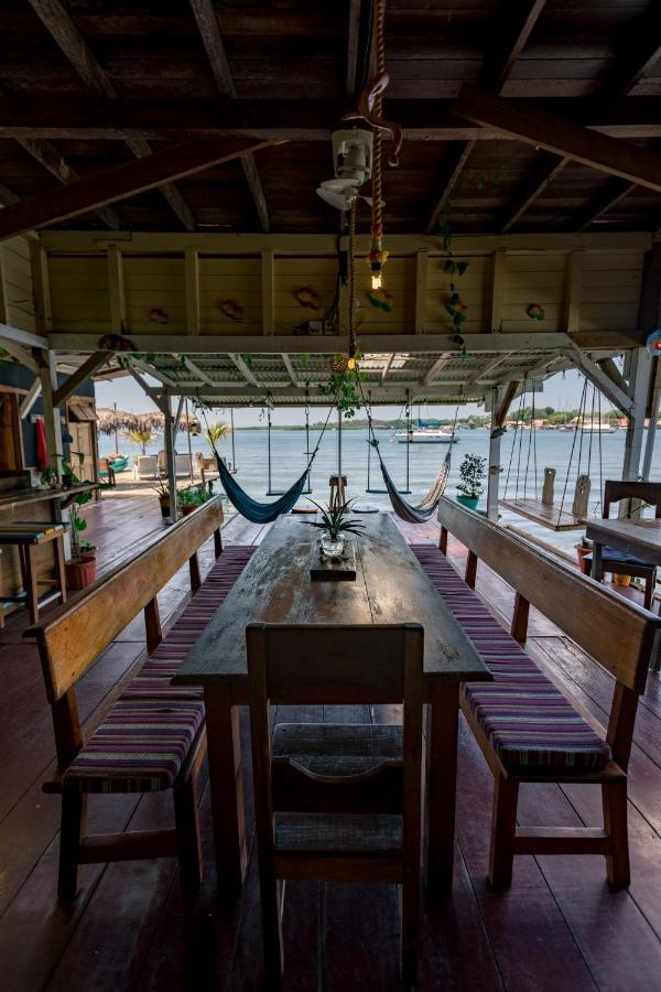 Barrbra Bnb Over The Sea Bocas Town Exterior foto